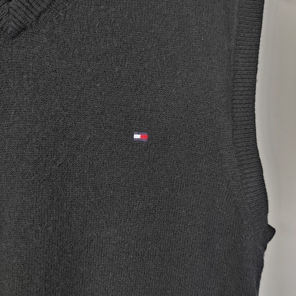 Tommy Hilfiger Premium Lambswool Vest Sweater Knit Size Medium Black - Picture 7 of 15